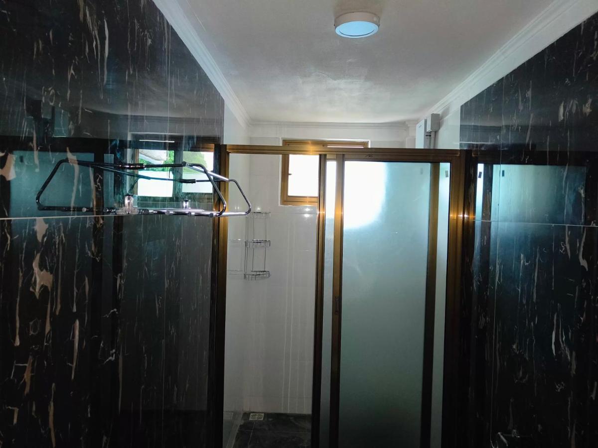Alpha & Omega Apartment Seychelles Beau Vallon  Exterior foto